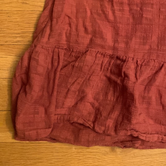 Ruffle Tank Top - Picture 2 of 5